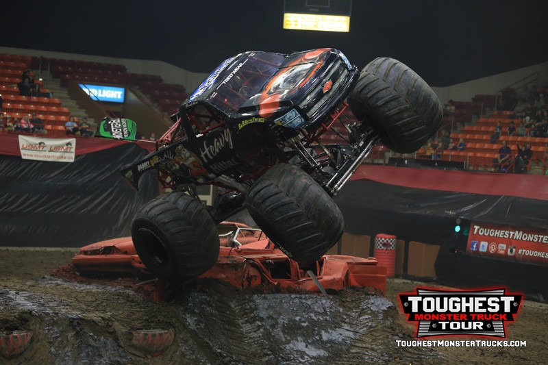 Monster Trucks (2017) - Rally - Paramount Pictures 