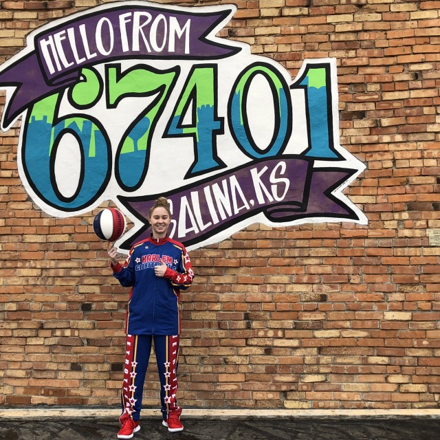 Harlem Globetrotters 2019 Salina, KS Tony's Pizza Events Center