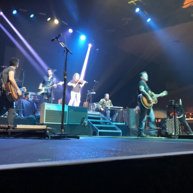 Gary Allan 2019 Tony's Pizza Events Center Salina, KS