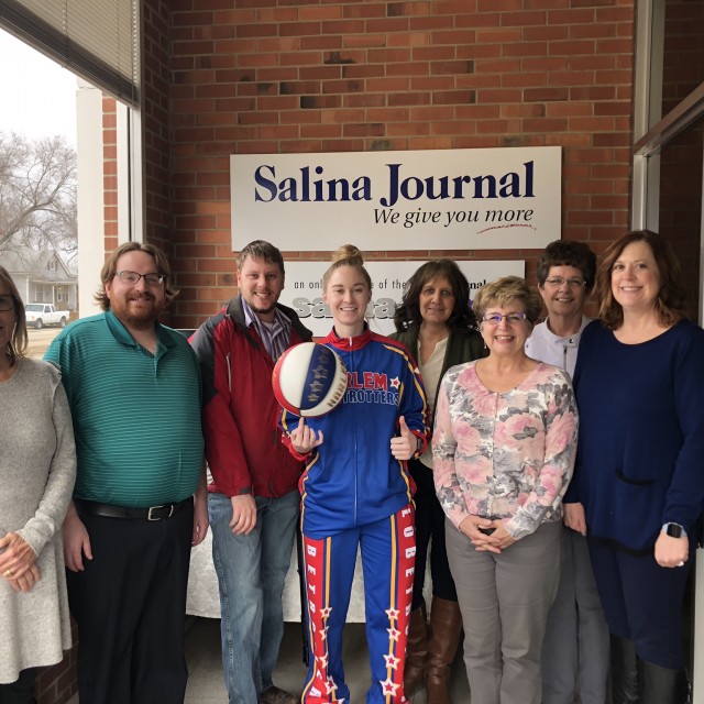 Harlem Globetrotters 2019 Salina, KS Tony's Pizza Events Center